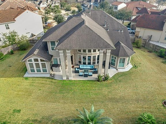 3rd image of 6310 Kennedy Hills Court