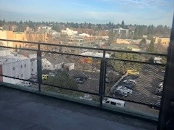 Hollywood Towne House Apartments