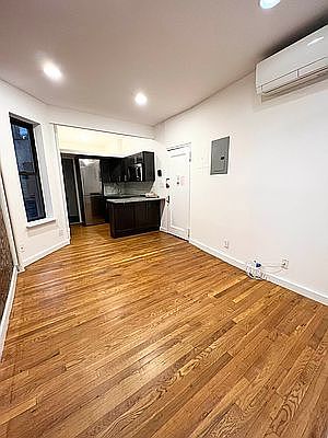5th image of 322 E 59th St APT 3C