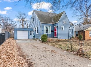 1932 S Lincoln Ave, Springfield, IL 62704