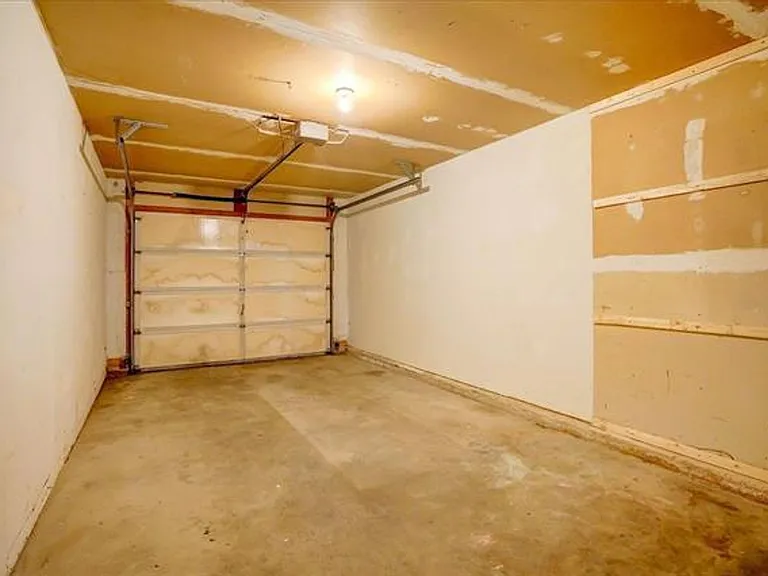 58 Sunfish Ct — Photo 22
