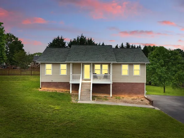 115 Mountain Ridges Dr, Jonesborough, TN 37659