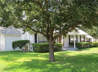 203 W Commerce St, FAIRFIELD, TX 75840