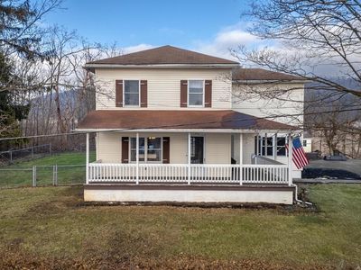 254 E Main St, Millheim, PA, 16854