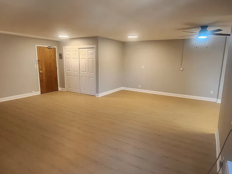 208 Anderson St #S3G — Photo 6