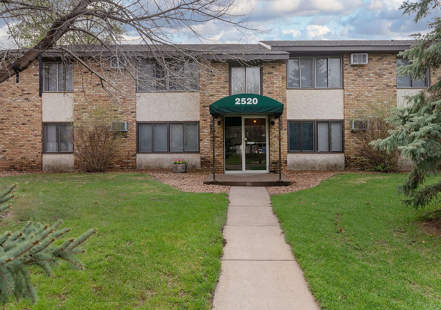 2520 Fairoak Ave APT 212, Anoka, MN 55303 Zillow
