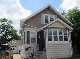 407 W 6th Ave, Oshkosh, WI 54902