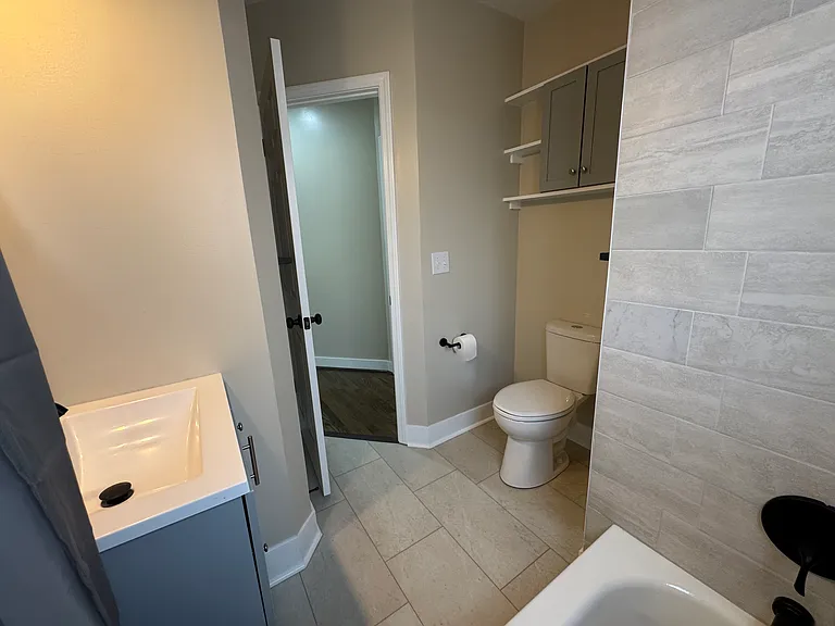 825 Maryland Ave — Photo 10