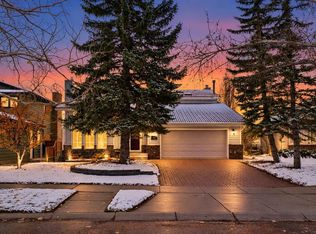 111 N Hawksbrow Dr NW, Calgary, AB T3G 3B5