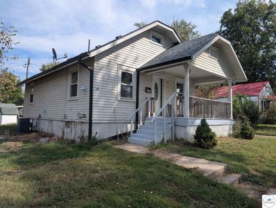 204 W Colt St, Windsor, MO, 65360