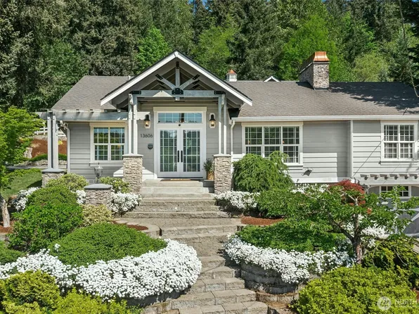 13606 Woodinville Redmond Road NE, Redmond, WA 98052