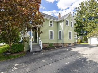 388 Eaton Rd, Rochester, NY 14617