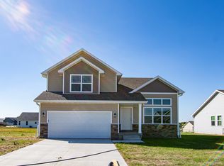 110 Foley St, Stuart, IA 50250