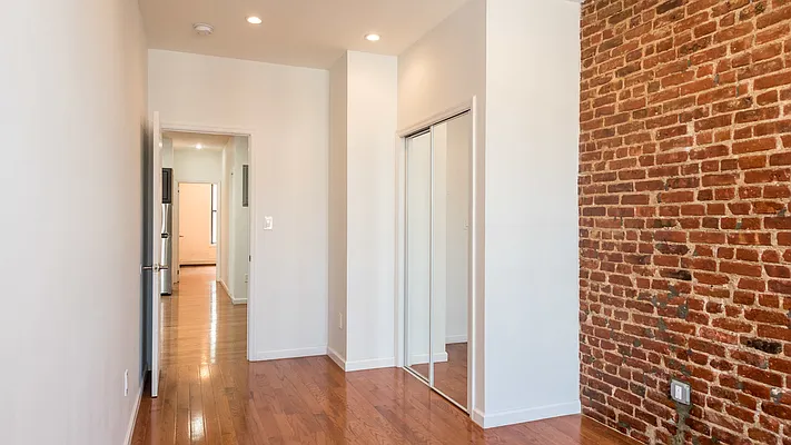 Rented by Nooklyn NYC LLC | media 3