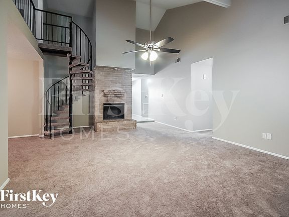 4th image of 1111 Harpings Way