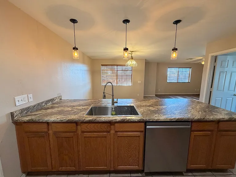 1041 S Matilda St — Photo 7