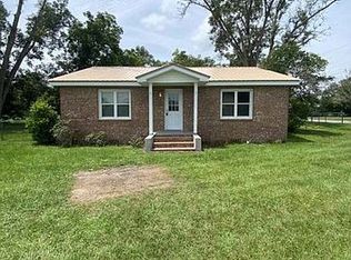 4195 Jamestown Rd, Waycross, GA 31503