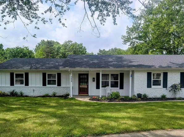 3224 Shoaff Park River Dr, Fort Wayne, IN 46835