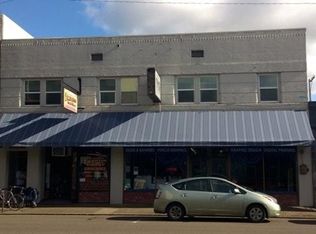 117 SW 4th St APT 3, Corvallis, OR 97333