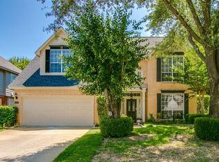 1917 Hartford Rd, Grapevine, TX 76051