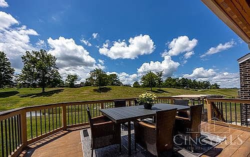 2nd image of 2763 Buckridge Dr