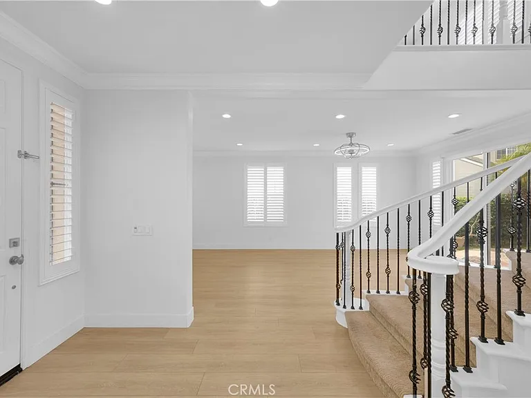 5271 Pearce Dr — Photo 6