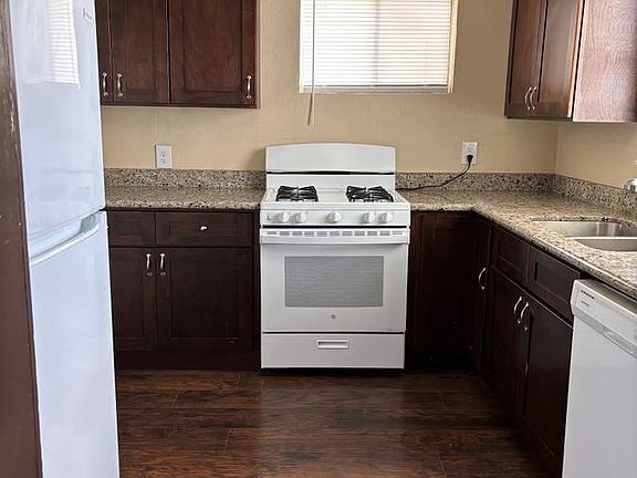 2nd image of 10715 Hillman Dr