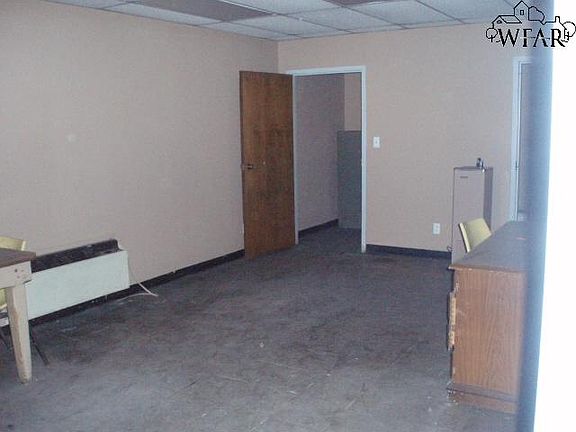 5th image of 1201 Eastside Dr