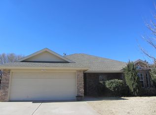 9806 Clinton Ave, Lubbock, TX 79424