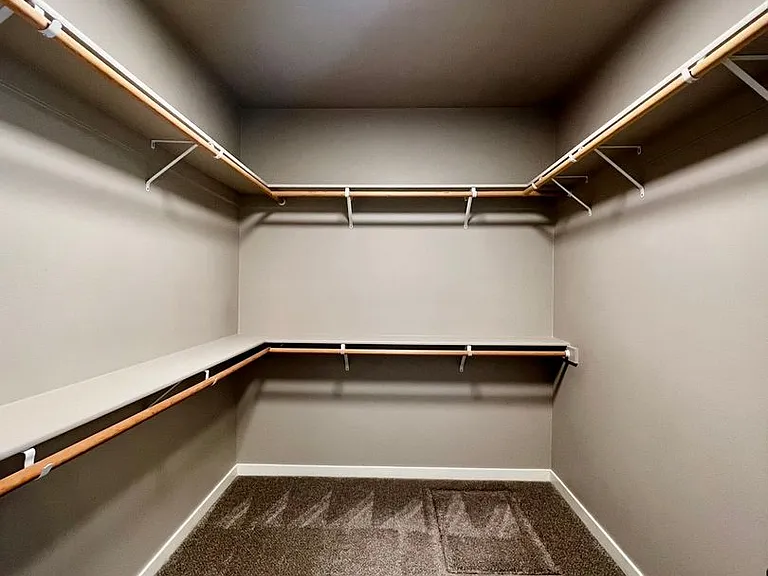 6112 Cottonwood Loop — Photo 22