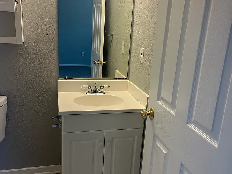134 Luden Dr #B — Photo 15