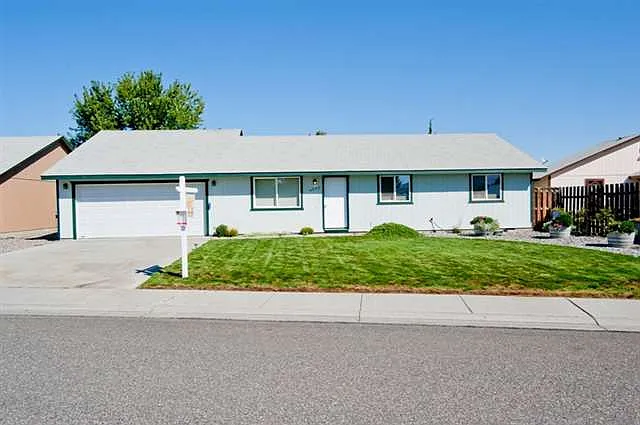 4920 Forsythia St photo 1