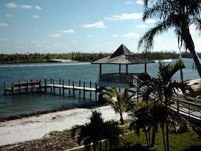 Neighborhood Dock/ Gazebo/ Private Beach