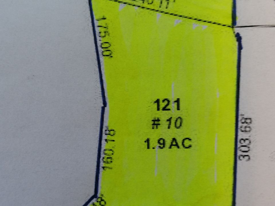 1st image of 10 Barberry Dr