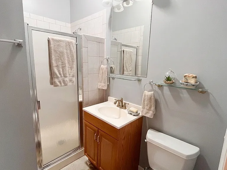 3227 S Carpenter St #3R — Photo 6
