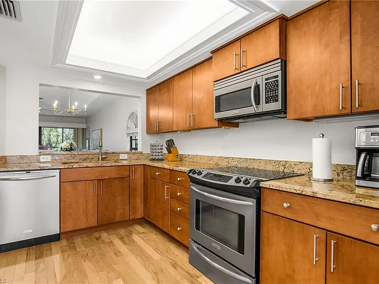 701 Augusta Blvd #8 — Photo 11