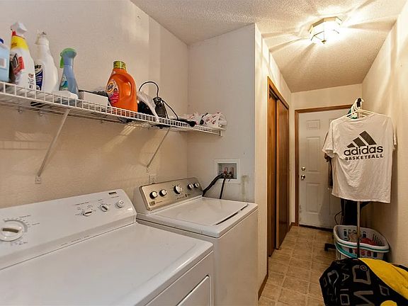 3rd image of 2405 Taylor Ave