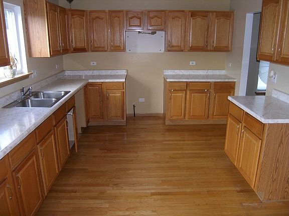 2nd image of 12329 W Vercoe Ave