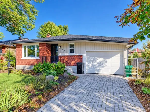 108 Plymouth Rd, Kitchener, ON N2G 3G5