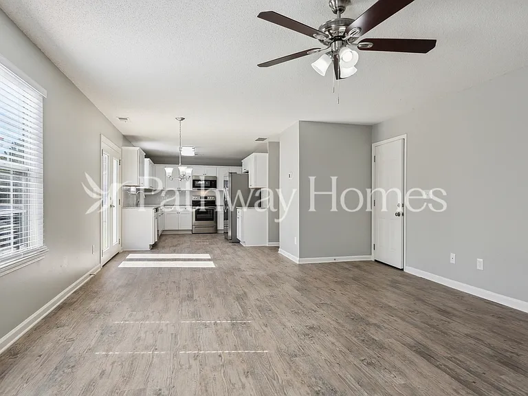7510 Old Chapel S — Photo 6