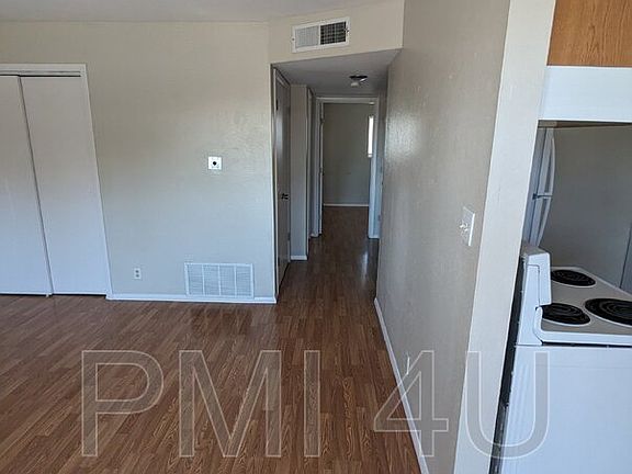 3rd image of 12409 Manitoba Dr NE APT C