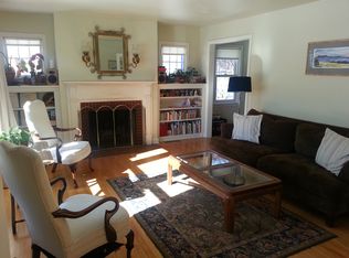 615 Gilmore St, Madison, WI 53711