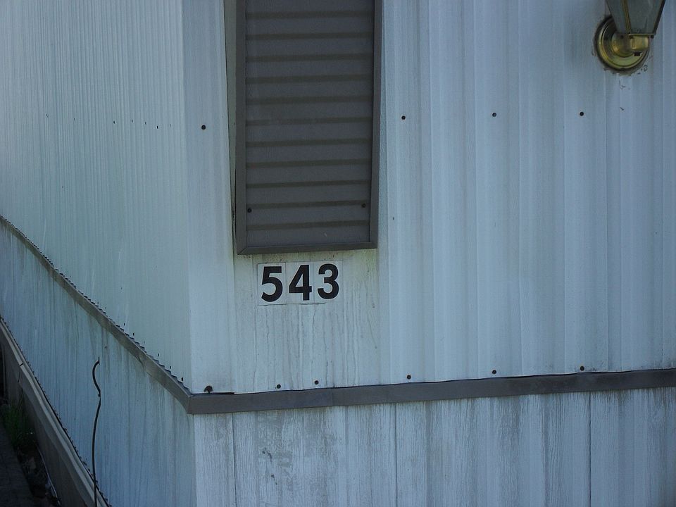 2nd image of 543 Quez Dr