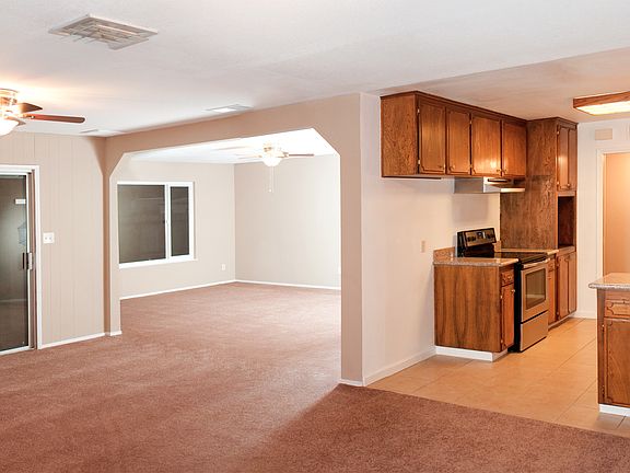 Great Room & Kitchen