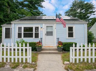 5 11th Ave, Wareham, MA 02571