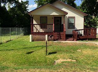 1612 W Milam St, Wharton, TX 77488