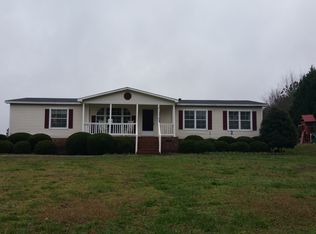 1417 Old Pacolet Rd, Spartanburg, SC 29307