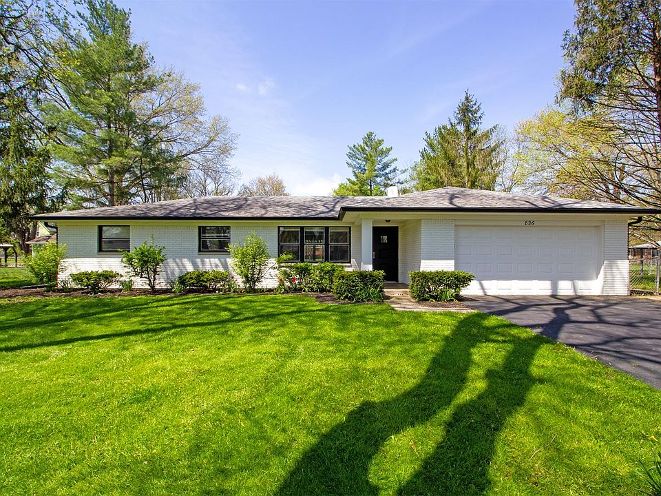 1st image of 826 Eaglewood Dr