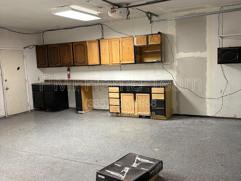 6068 S 2850 W — Photo 30