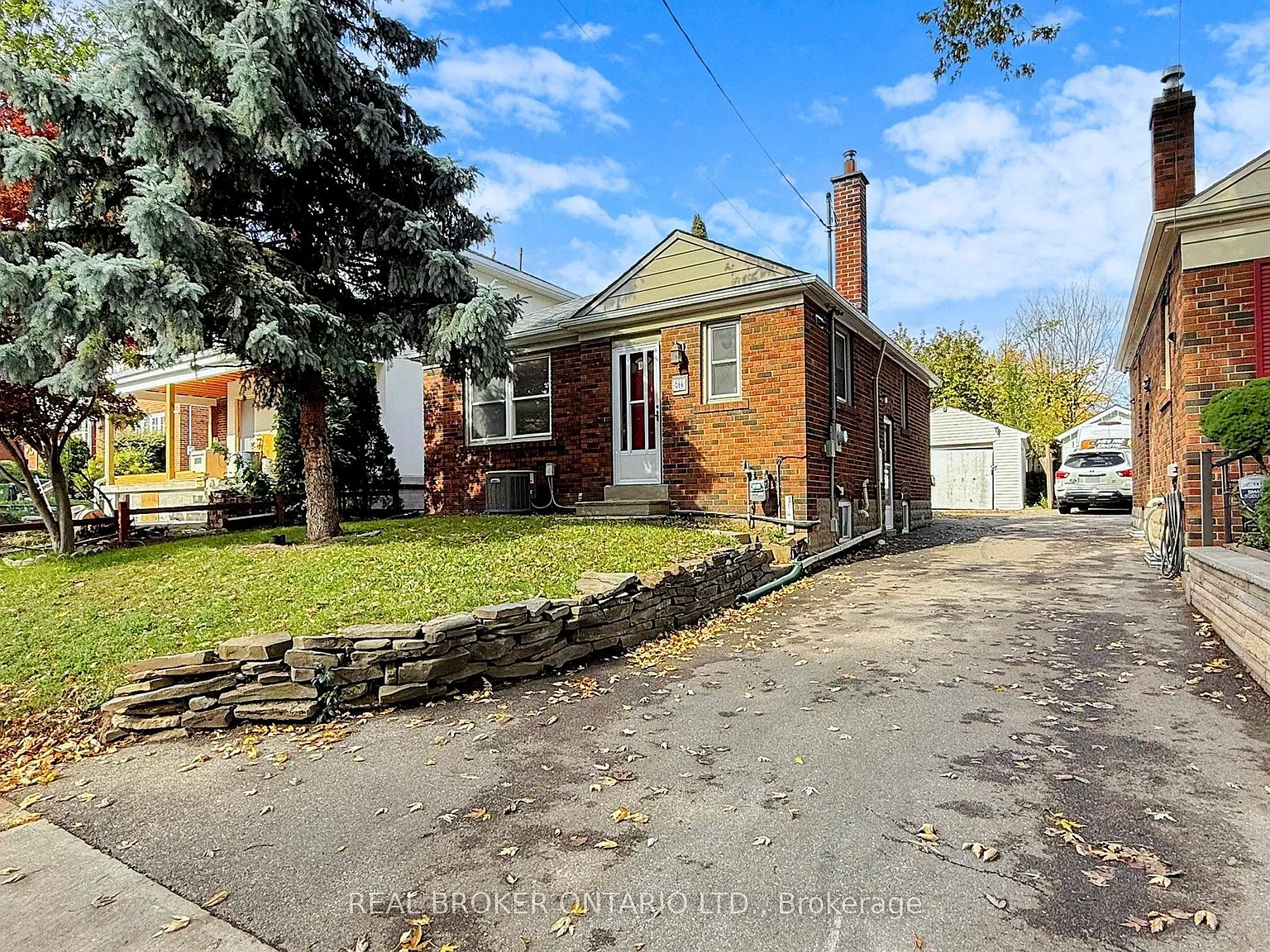 2 bed, $1,700 — Photo 1